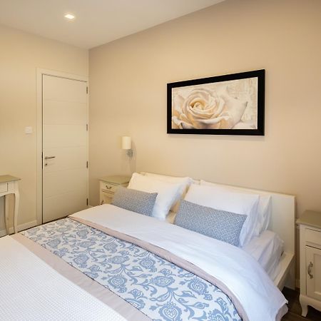 Four Seasons Apartment 9 セント・ポールズ・ベイ エクステリア 写真